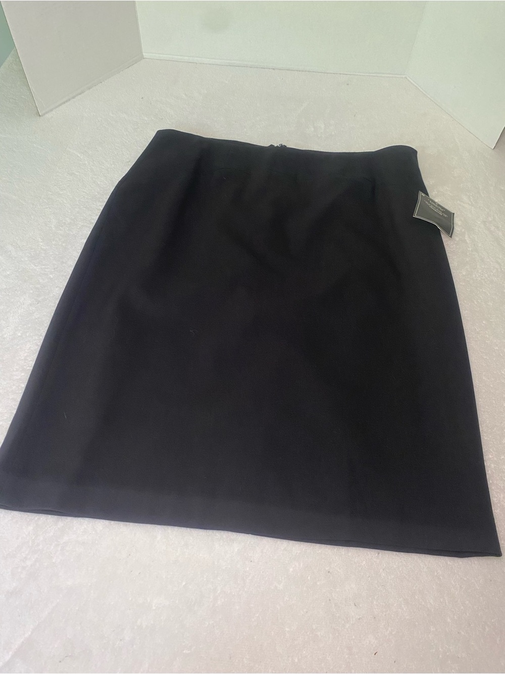 NWT Jessica Black Lined Knee Length Pencil Skirt Sz 12